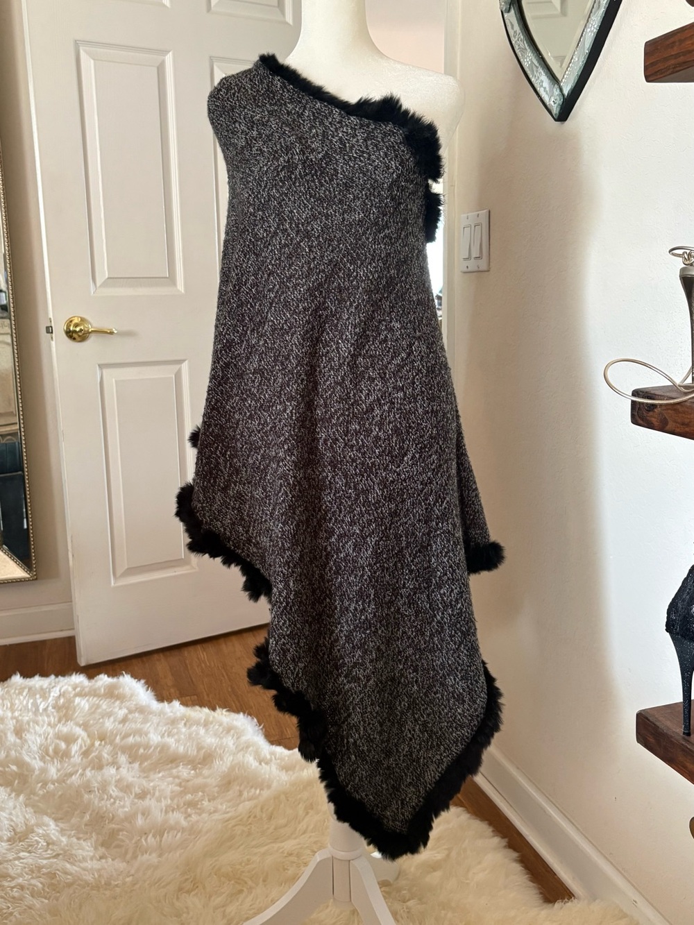 White House Black Market Cozy Black and Gray Fur Trim Poncho